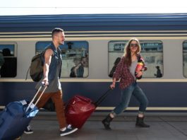 12 perechi de trenuri InterRegio vor circula pe ruta București-Constanța vara asta