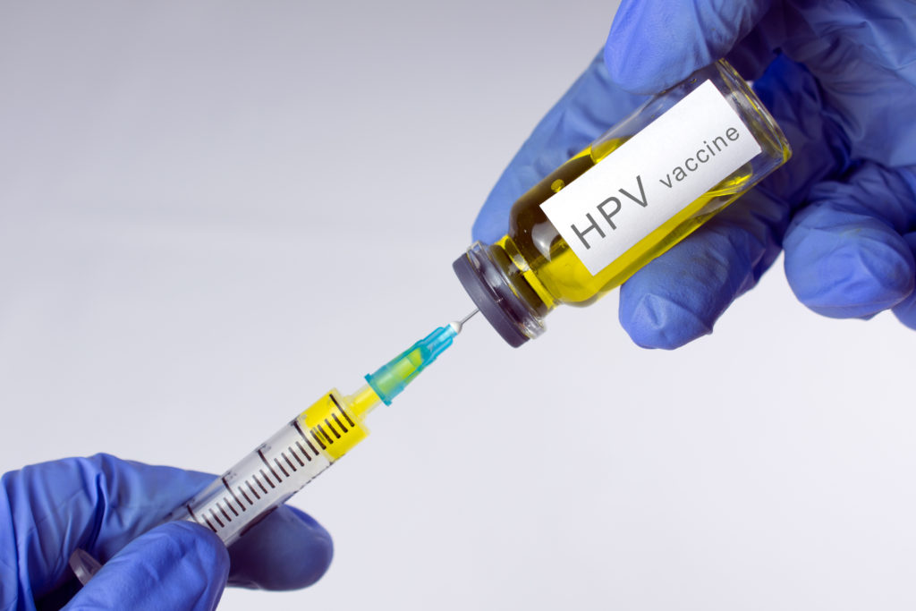 Vaccinul anti-HPV pentru fetele între 11 si 14 ani, distribuit în țară