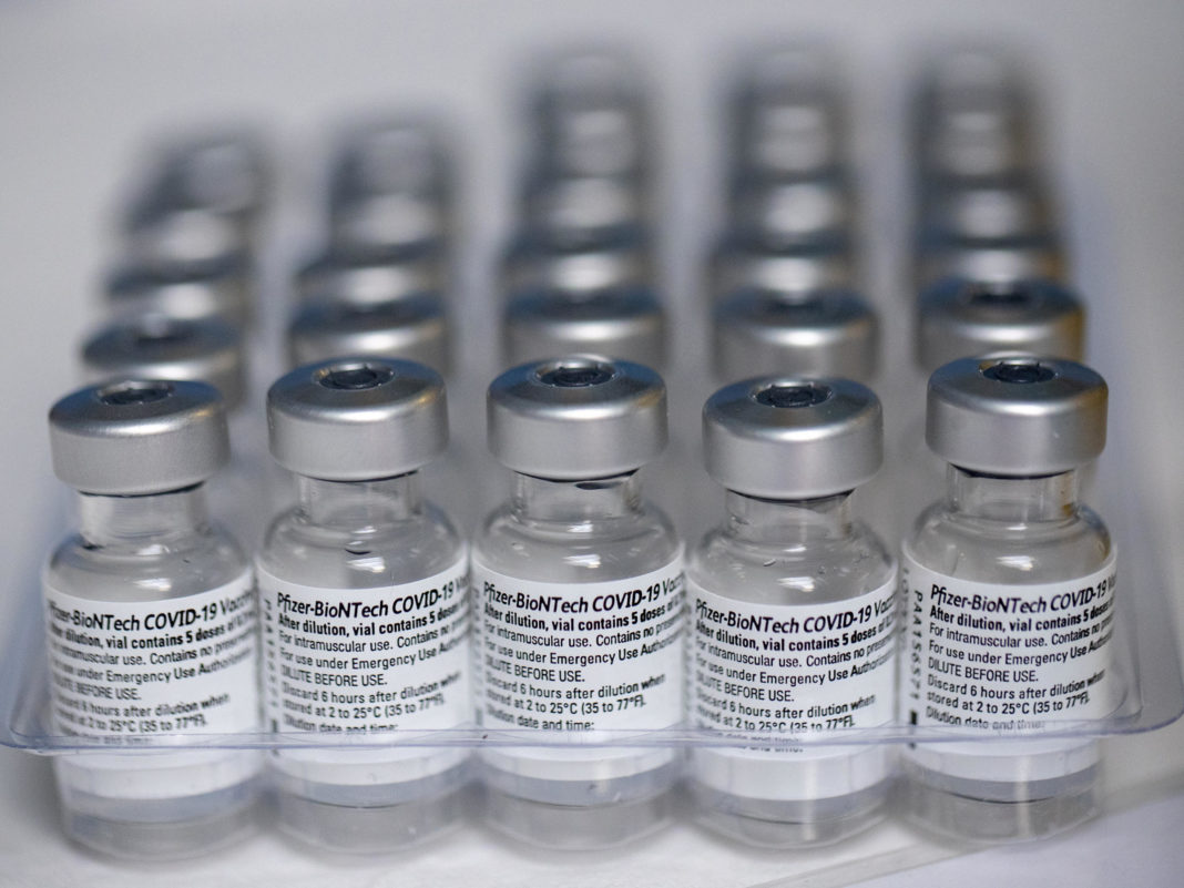 România donează 100.000 de doze de vaccin Pfizer Republicii Moldova