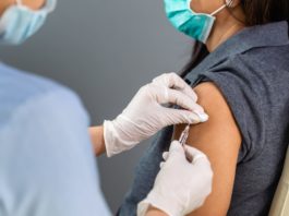 Peste 13.750 de persoane s-au vaccinat până la ora 7:55