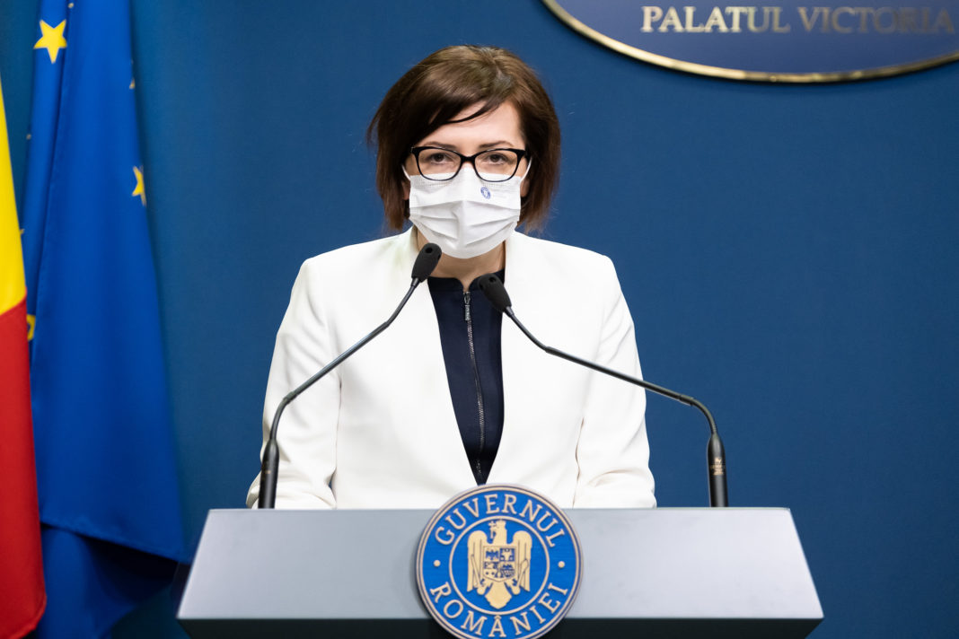 Mihăilă: Resursele pentru vaccinare vor fi direcţionate către mediul rural