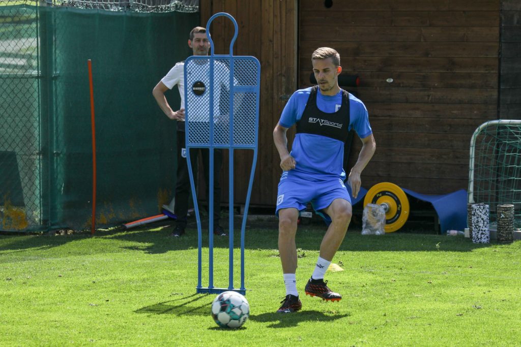 Universitatea Craiova se pregăteşte de cel de-al doilea test. Bancu a trecut la minge!