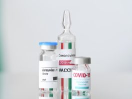 Vaccinul italian eVax previne contaminarea și acționează împotriva variantelor