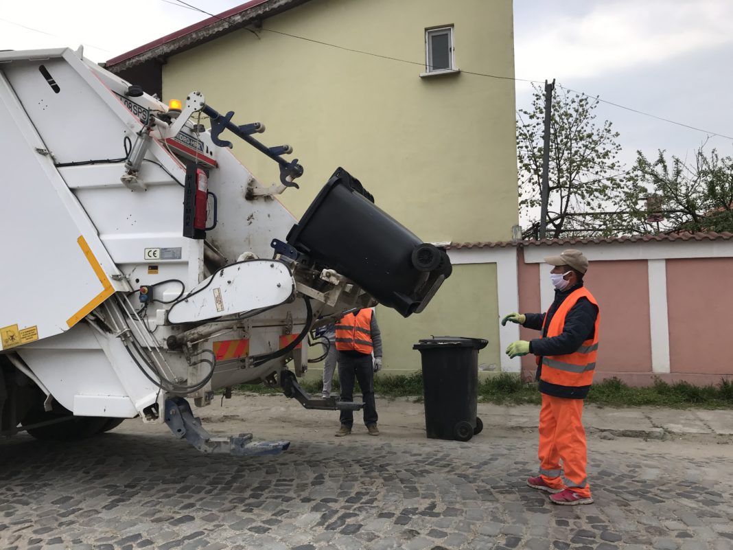 Salubritate Craiova va sista ridicarea gunoiului de la 1 iulie