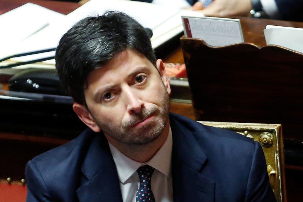 Italia impune o carantină de cinci zile pentru călătorii din Marea Britanie