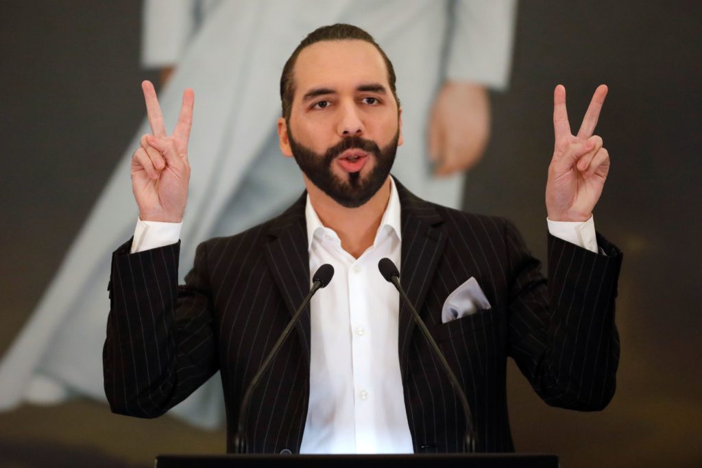 El Salvador adoptă şi Bitcoin ca monedă naţională