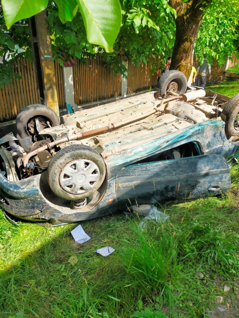 Vâlcea: Accident cu două victime în Lădești