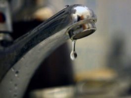 Centrul Craiovei rămâne fără apă din cauza unei avarii