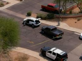 Un mort şi 12 răniţi după un atac armat în statul Arizona