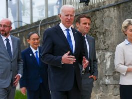Biden încheie războiul comercial cu UE, deschis de Trump
