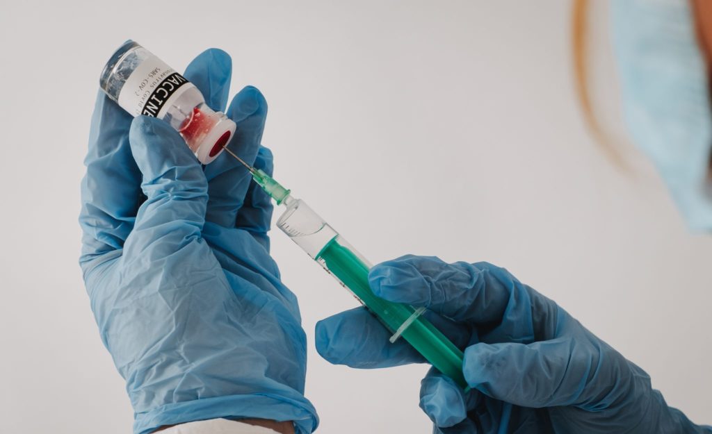 Franța, Germania și Polonia încep vaccinarea copiilor de peste 12 ani