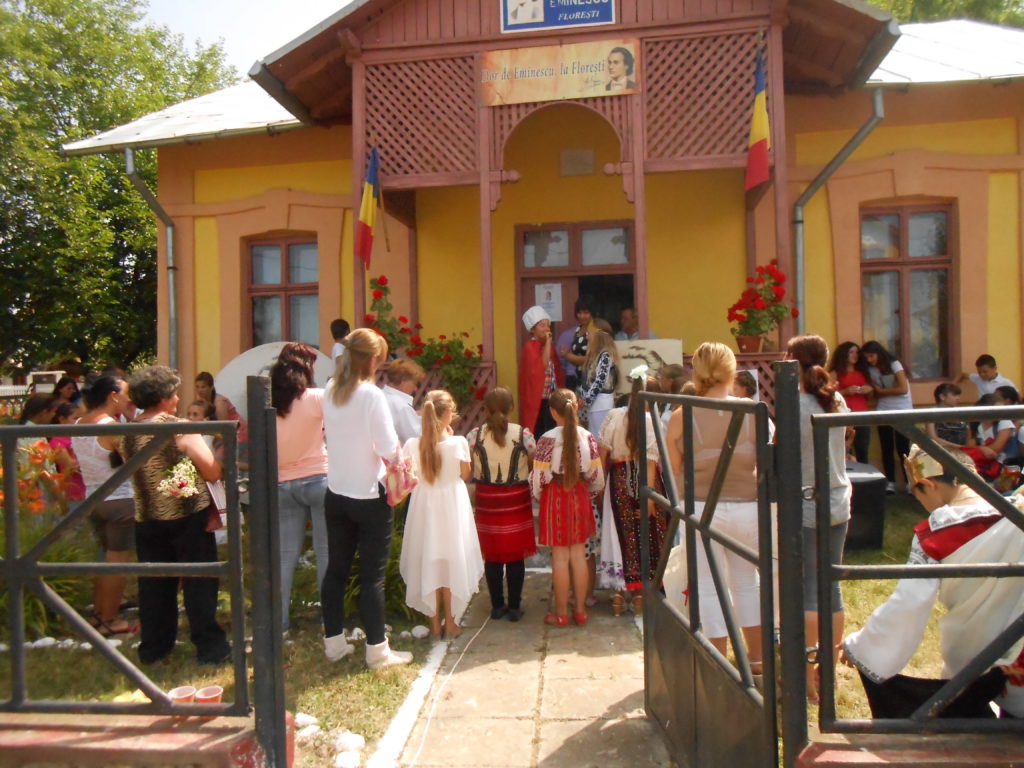 Manifestare „Eminescu la Florești”, în comuna Țânțăreni
