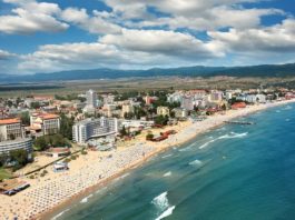 Sezonul estival a fost deschis oficial în stațiunea Sunny Beach de pe litoralul Bulgariei
