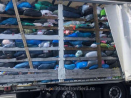 Mai mulți români au vrut să aducă în țară peste 100 de tone de gunoaie