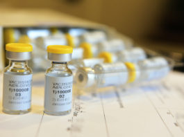 Vaccinul Johnson&Johnson, mult mai puţin eficient în cazul variantelor Delta şi Lambda