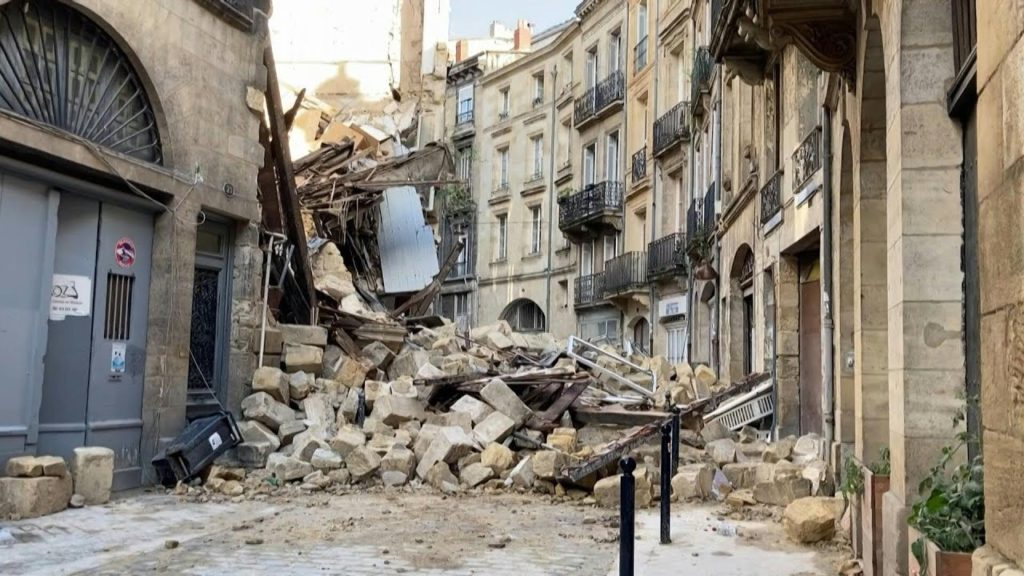 VIDEO. Două clădiri s-au prăbușit în Bordeaux
