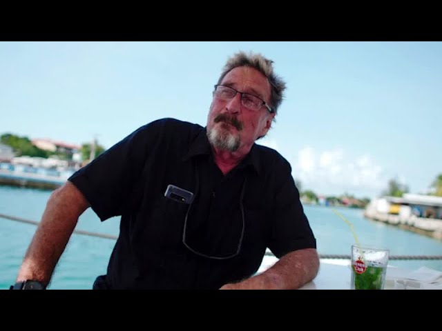 (VIDEO) Creatorul de antivirus John McAfee a murit în închisoare în Spania