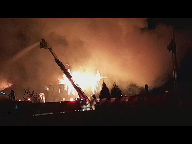 Incendiu puternic la o fabrică de lângă Timișoara