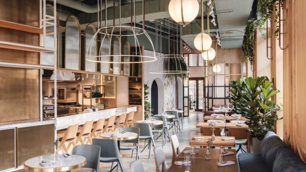 Klaus Iohannis a promulgat legea care acordă ajutoare sectorului HORECA