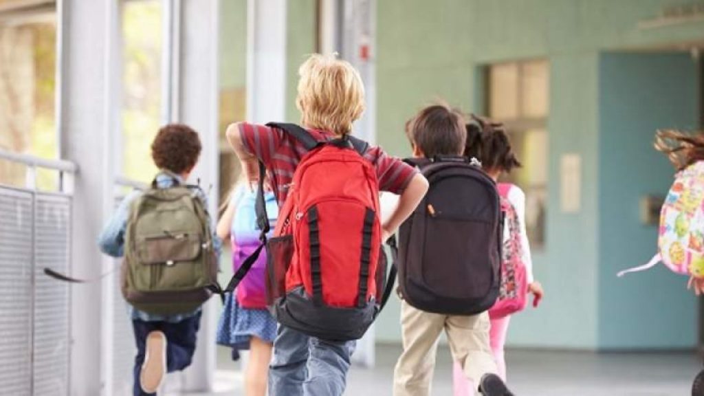 Vacanța de primăvară începe în 27 aprilie. Cum arată calendarul pentru Evaluarea Națională și Bacalureatul 2024