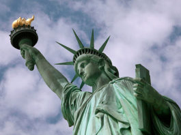 Franța va trimite o a doua statuie a Libertății în Statele Unite