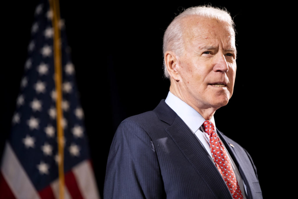 Biden acuză Rusia că încearcă să perturbe alegerile din SUA