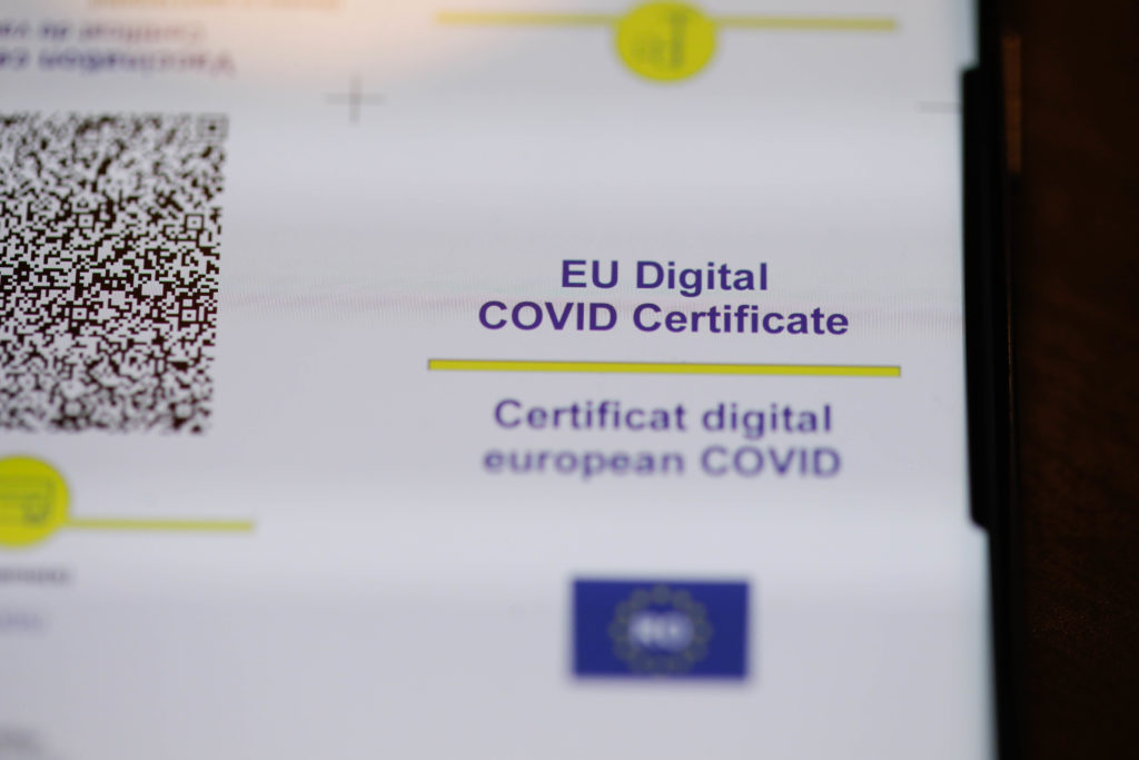 Peste 170.000 de certificate digitale UE privind COVID, eliberate până la ora 12.00