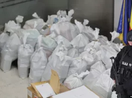 Jumătate de tonă de cocaină descoperită în cutii de banane, în apropiere de Capitală