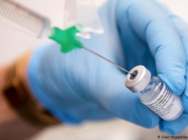 China interzice accesul persoanelor nevaccinate anti-Covid în spitale, școli și alte locuri publice