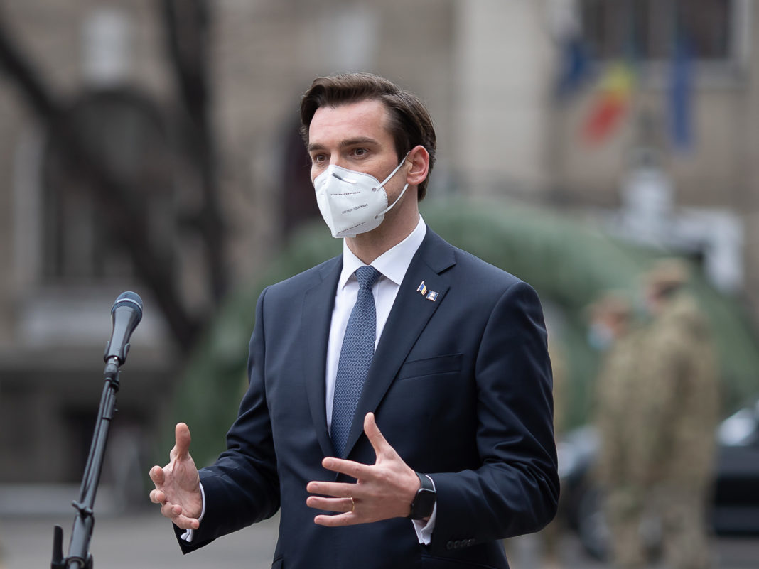 Andrei Baciu: Până pe 12 august, adeverinţele clasice de vaccinare sau de testare pot fi folosite în locul certificatului digital