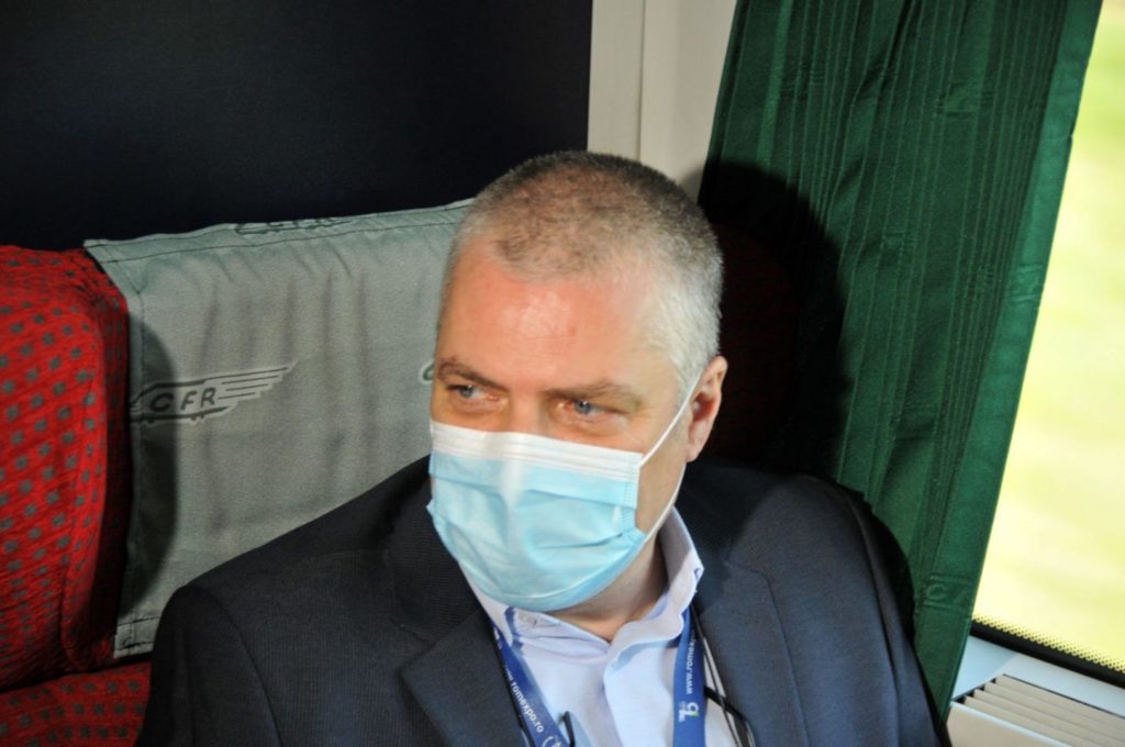Drulă, întrebat dacă îl va demite pe directorul CFR Călători: „Echipa mea funcţionează pe bază de profesionalism şi eficienţă”