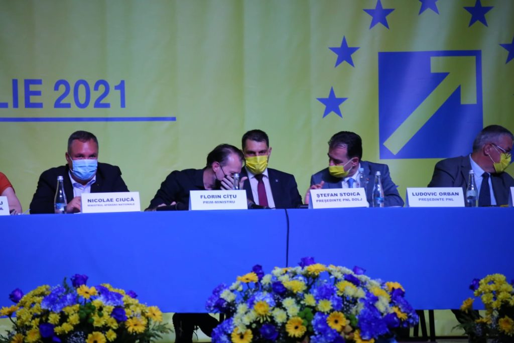 „Meci” Cîțu – Orban, la Comitetul de Coordonare Județean al PNL Dolj. Vezi cine a câștigat