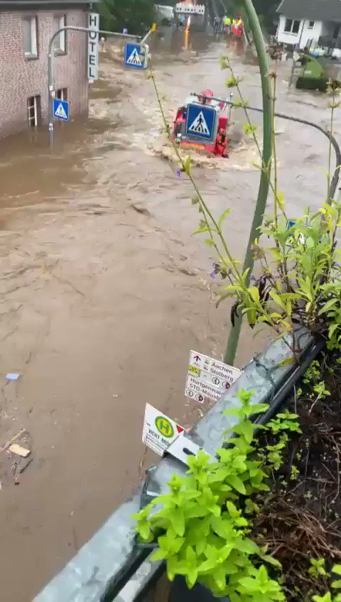 (VIDEO)Nouă morți și peste 70 de persoane dispărute, în urma inundațiilor în Germania