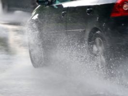 Avertizare Infotrafic: Plouă torenţial pe A3 Bucureşti - Ploieşti