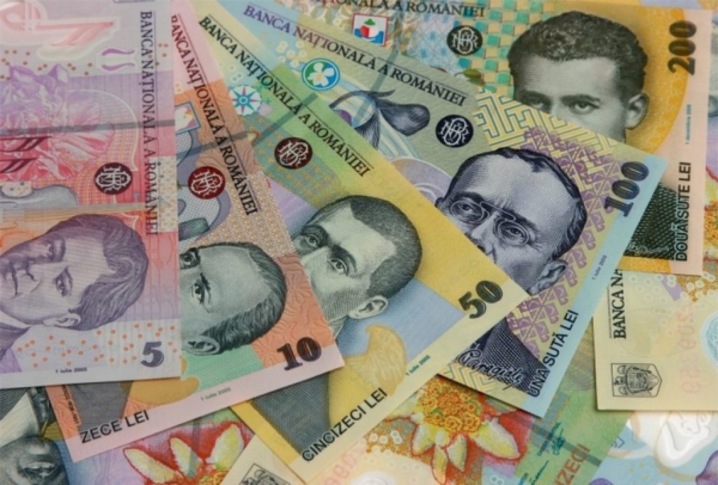Moneda națională s-a depreciat cu 0,90 bani în 12 ani și jumătate