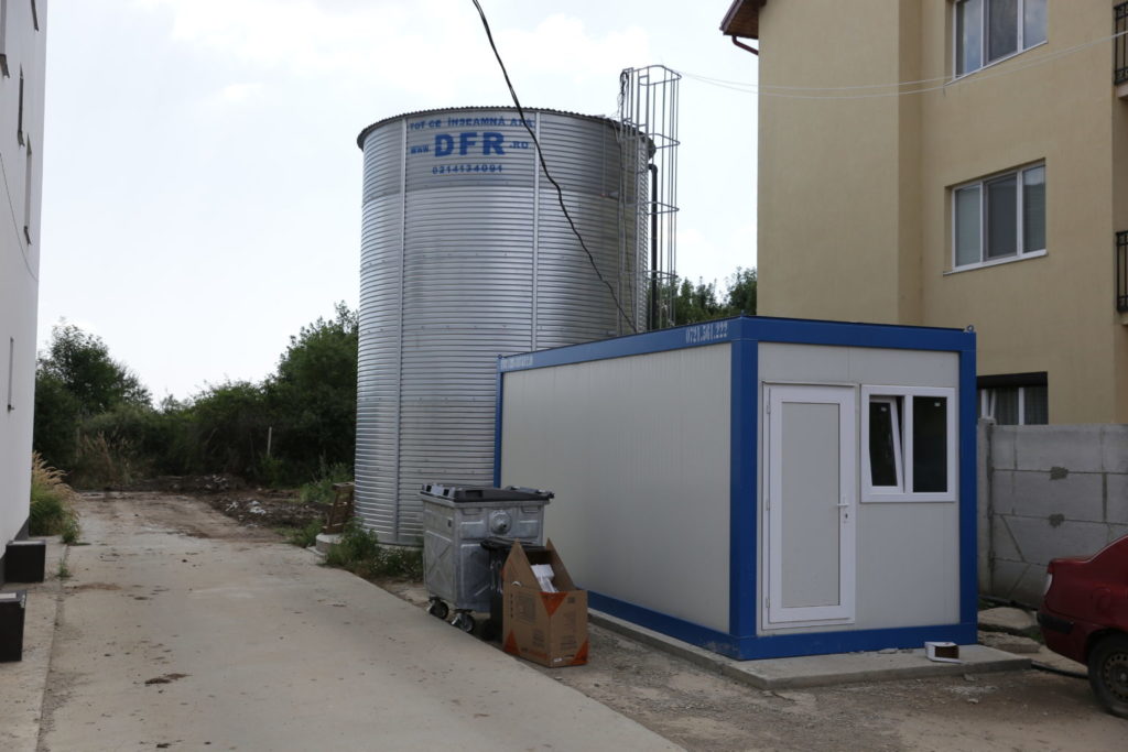 Localităţile din jurul Craiovei primesc apă cu porţia