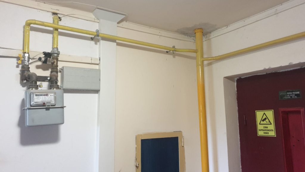 Contorizare separată la gaze. Cum aduci coloana pe casa scării