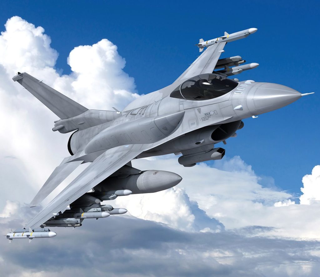 Incident de zbor F-16 Fighting Falcon. avionul a pierdut în zbor rezervorul extern și alte piese