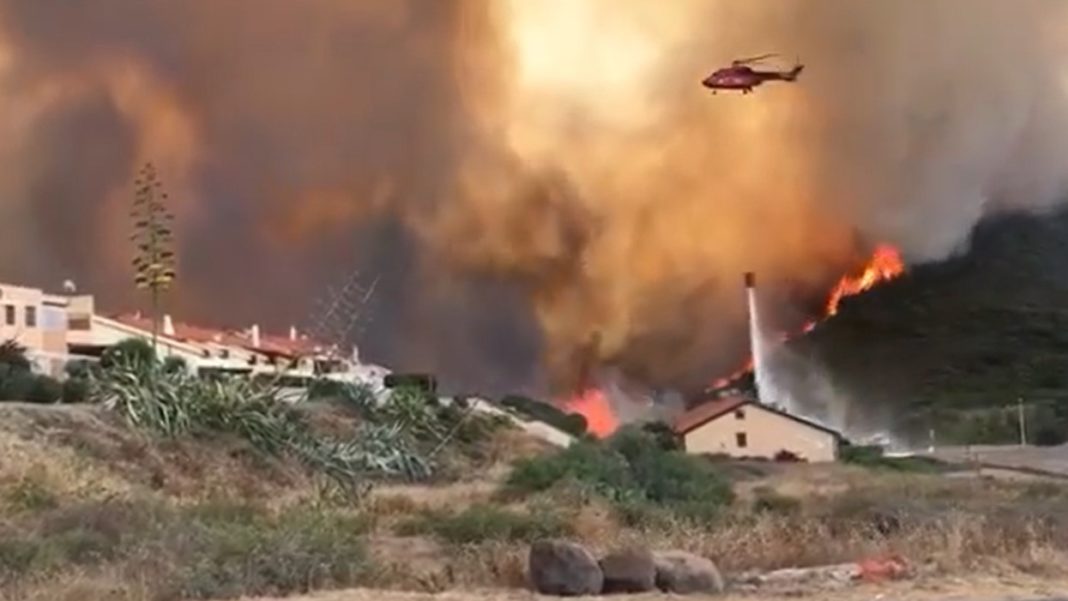 Italia cere ajutorul țărilor vecine pentru a stinge incendiile din Sardinia