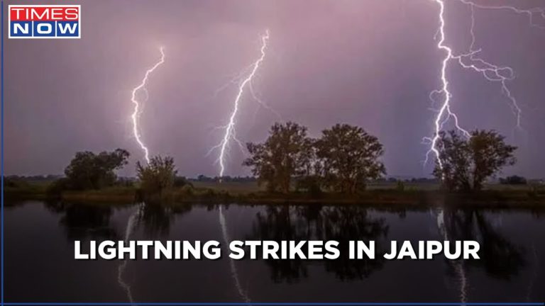 (VIDEO) 11 oameni, uciși de trăsnet în timp își făceau selfie-uri într-un turn