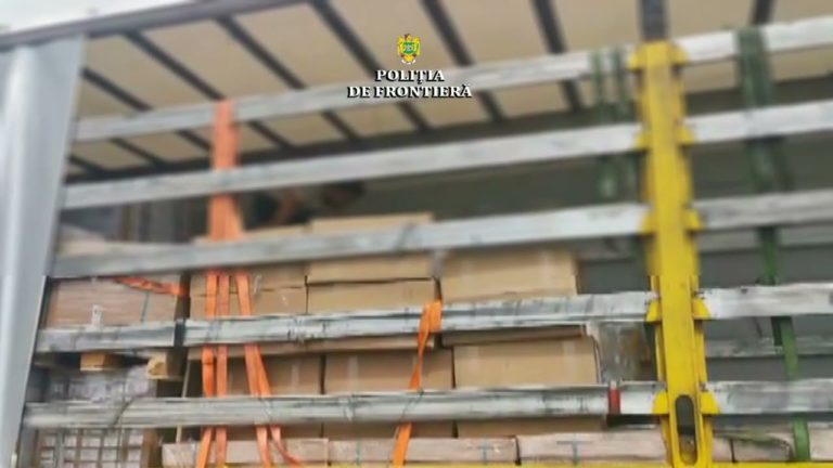 (VIDEO) Cetățeni afgani opriți din drumul ilegal către Spațiul Schengen