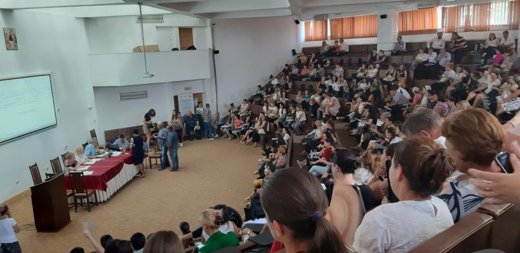Profesorii din Dolj îşi pot deconta cheltuielile pentru examenele de grad