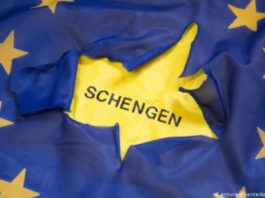 Parlamentul European va solicita din nou primirea Bulgariei şi României în Schengen