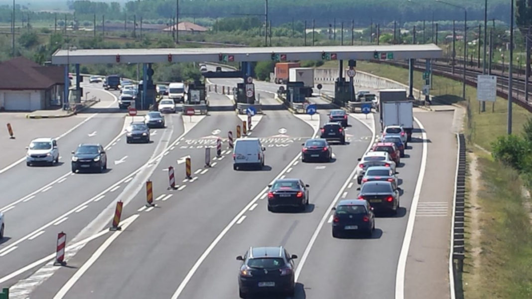 Trafic intens pe autostrada A2, pe sensul spre Litoral