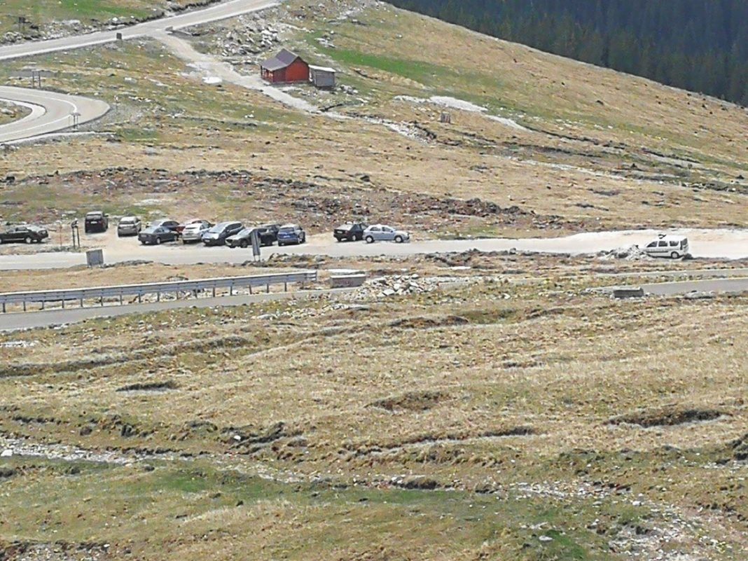 Transalpina este în atenția drumarilor