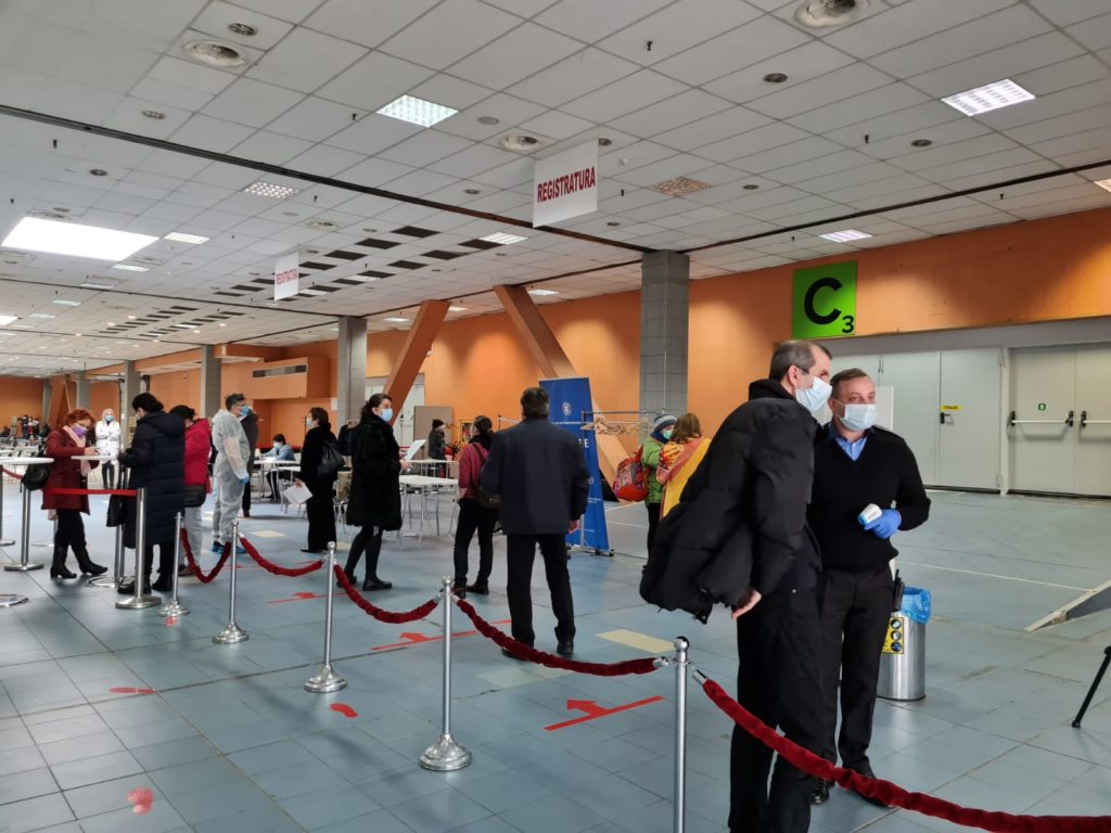 Coronavirus: România, Bulgaria și Letonia, acoperire vaccinală mai mică și mortalitate mai mare