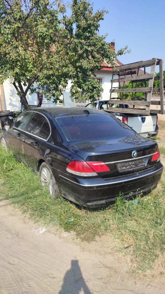 Poliţia Locală a ridicat 1.000 de rable din parcări