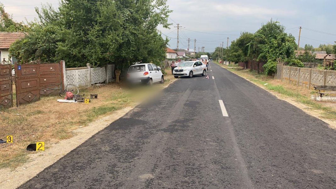 Un biciclist, accidentat în comuna Drăgoești, transportat inconștient la spital