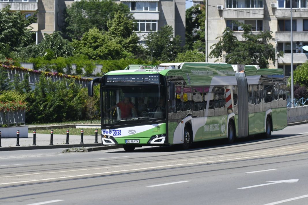 Mijloacele de transport în comun din Craiova vor avea program special luni