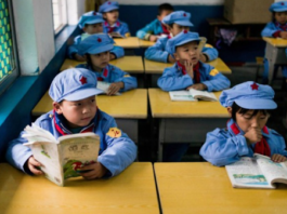 China interzice examenele scrise pentru elevii de şcoală primară